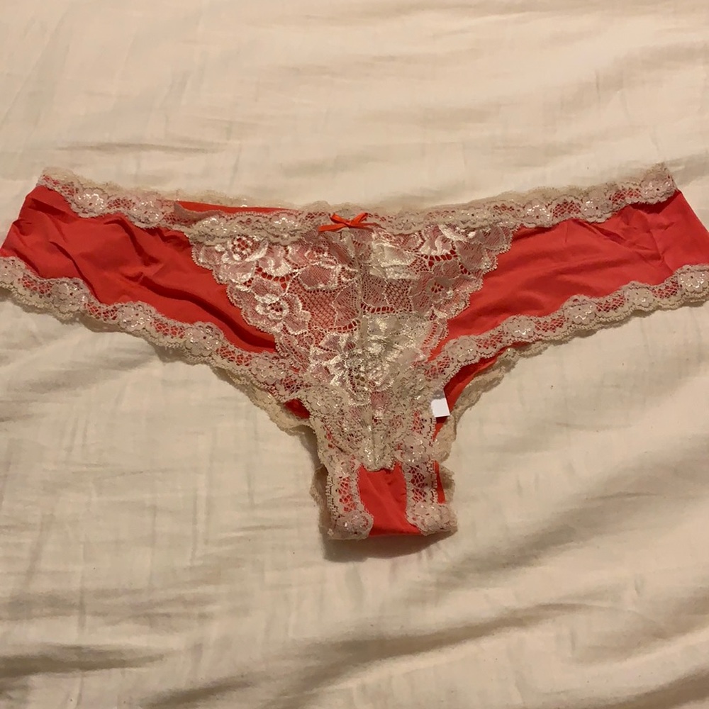 Peach and cream cheeky lace panty